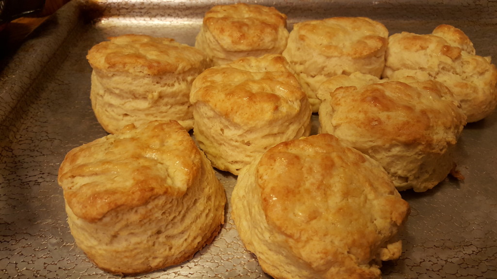 i8tonite: An Ode To Biscuits (with recipe!)