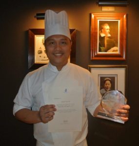 i8tonite with Yangon, Myanmar's Merlion Cuisine Chef Darren Lim & Confinement Soup Recipe