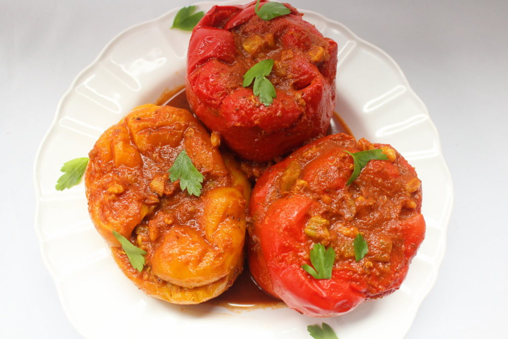 i8tonite with Oy Vey Vegan Author Estee Raviv & Vegan Stuffed Peppers Recipe