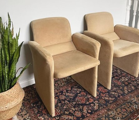 Sculptural Dining Chairs for sale on Beulah. 